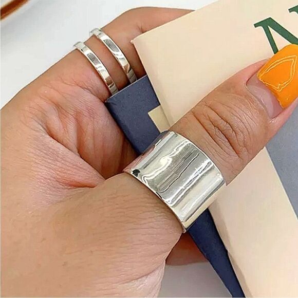 Sterling Silver Minimalist Three Piece Ring Set - Picture 5 of 7